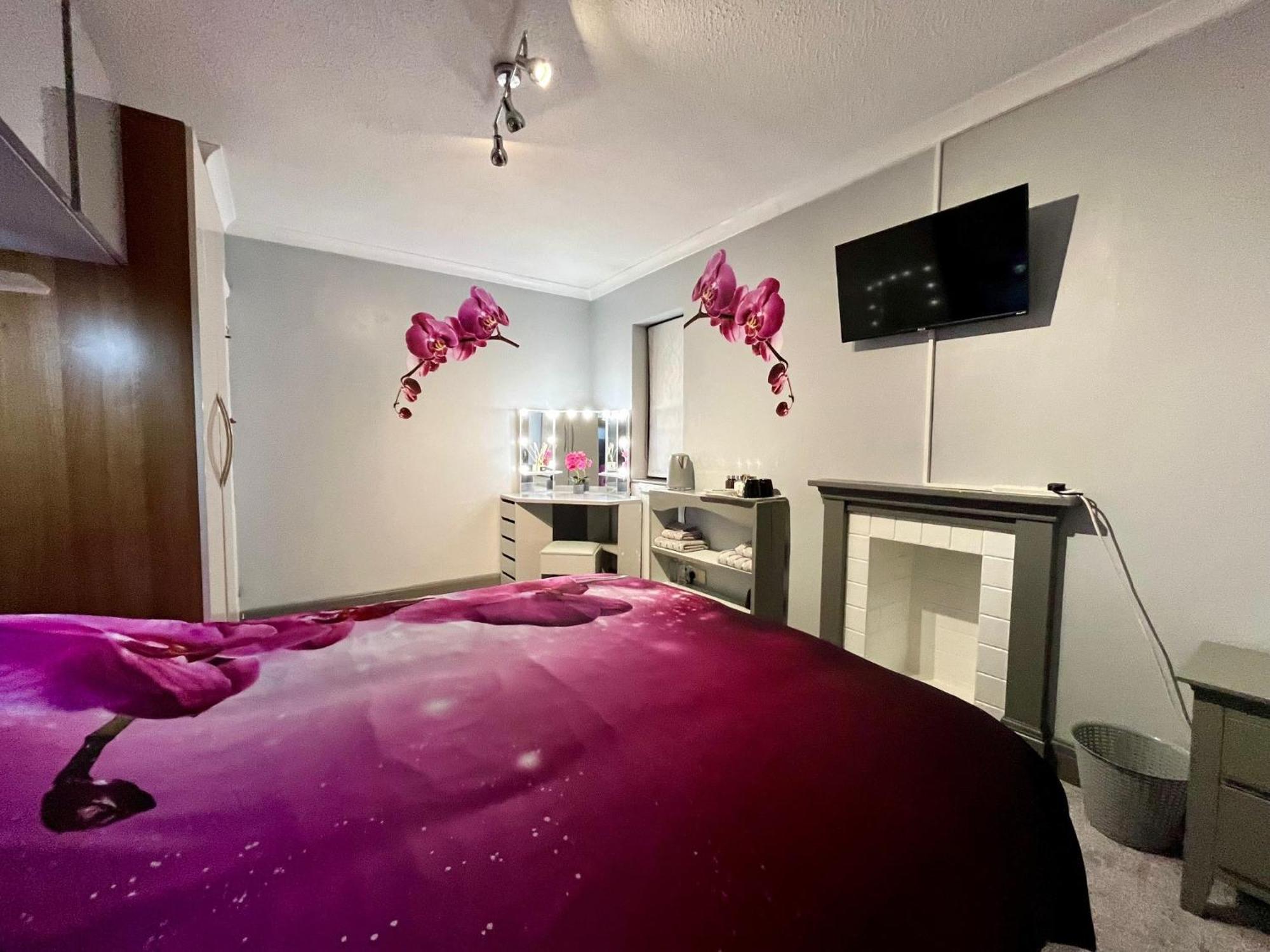 Willow Ridge - A Large Country House With 3 Rental Rooms Clutton Εξωτερικό φωτογραφία